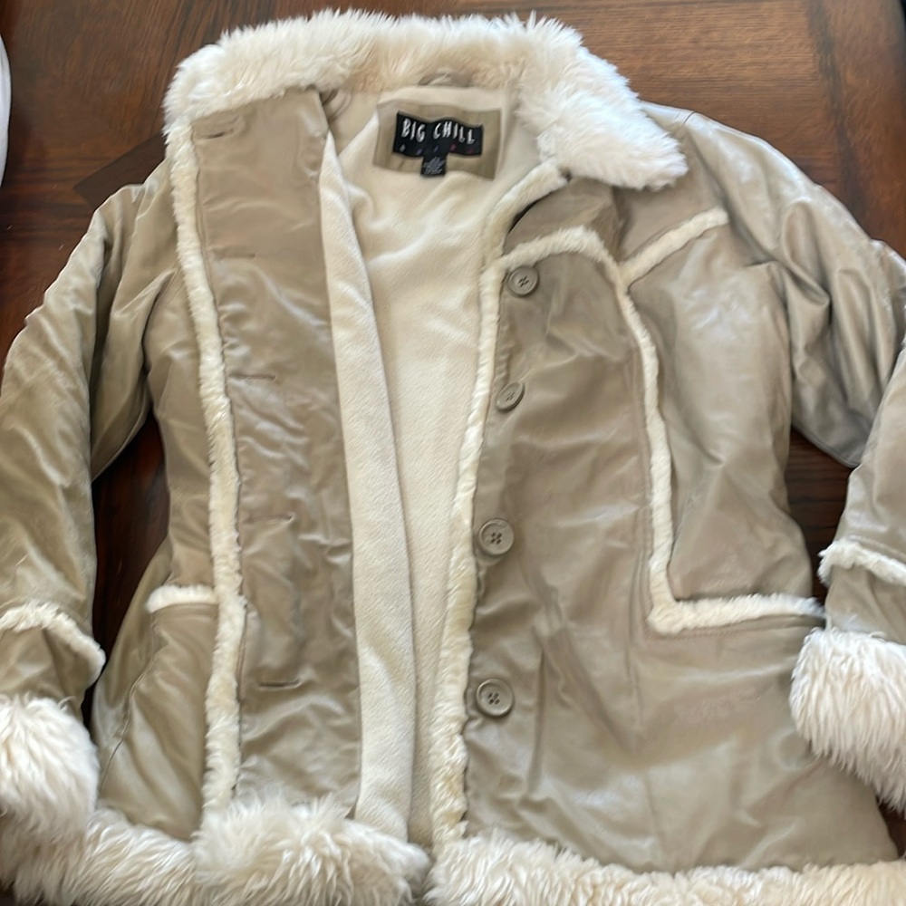 Big Chill Coat size 14/16 (Girls)